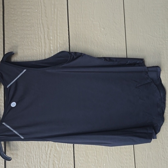 Torrid Tech Jersey Sleeveless Active Tank 2x flaming skull - Picture 12 of 12